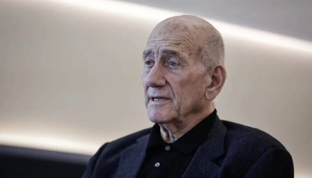 أولمرت يهاجم بن غفير: آخر من يحق له الكلام عن الفظائع