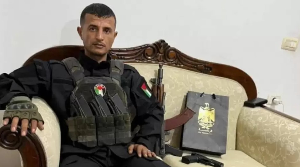 ياسر أبو شباب (مواقع التواصل).