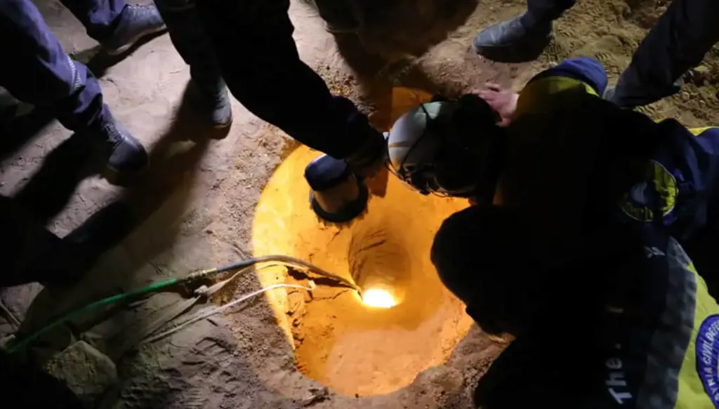 سباق مع الزمن في إدلب... طفلة عالقة داخل بئر منذ ساعات