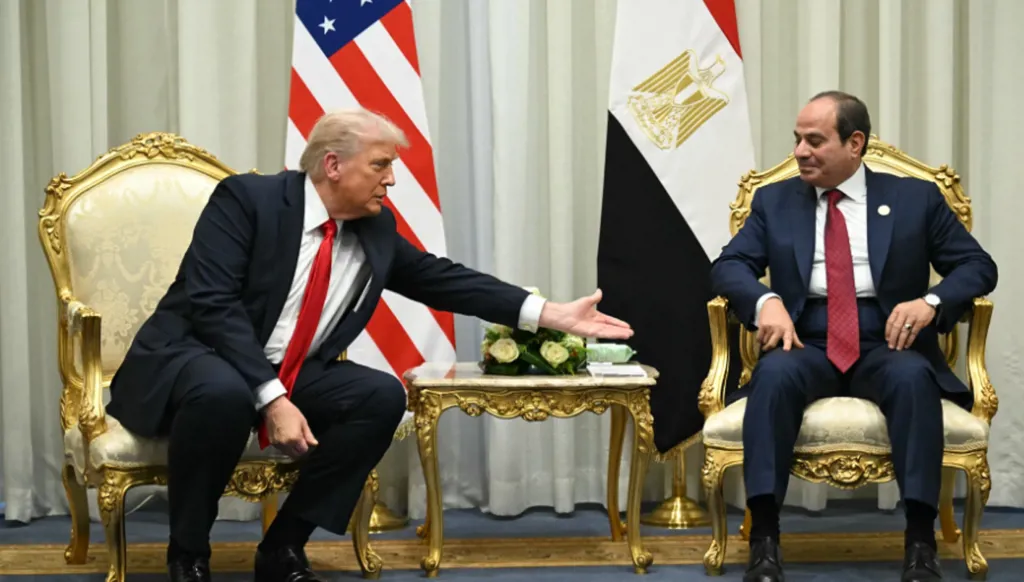 أكسيوس: ترامب يسعى لقمة محتملة بين نتنياهو والسيسي… وواشنطن تربطها بـ"صفقة غاز"