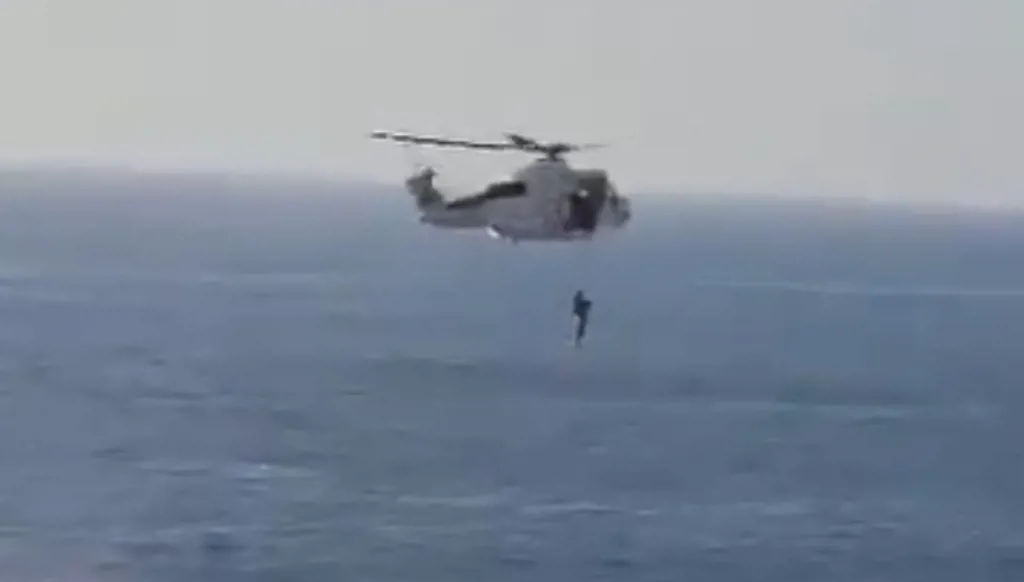 بالفيديو- طائرة تنقذ سيدة من موجة عملاقة ضربت مسبحاً في إسبانيا وأدت إلى سقوط ضحايا