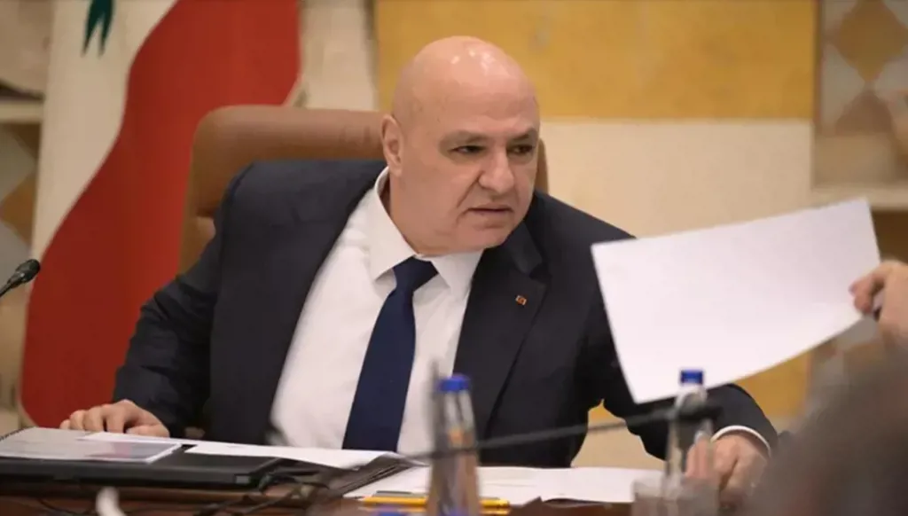 عون اختتم زيارته الى سلطنة عمان وعاد الى بيروت