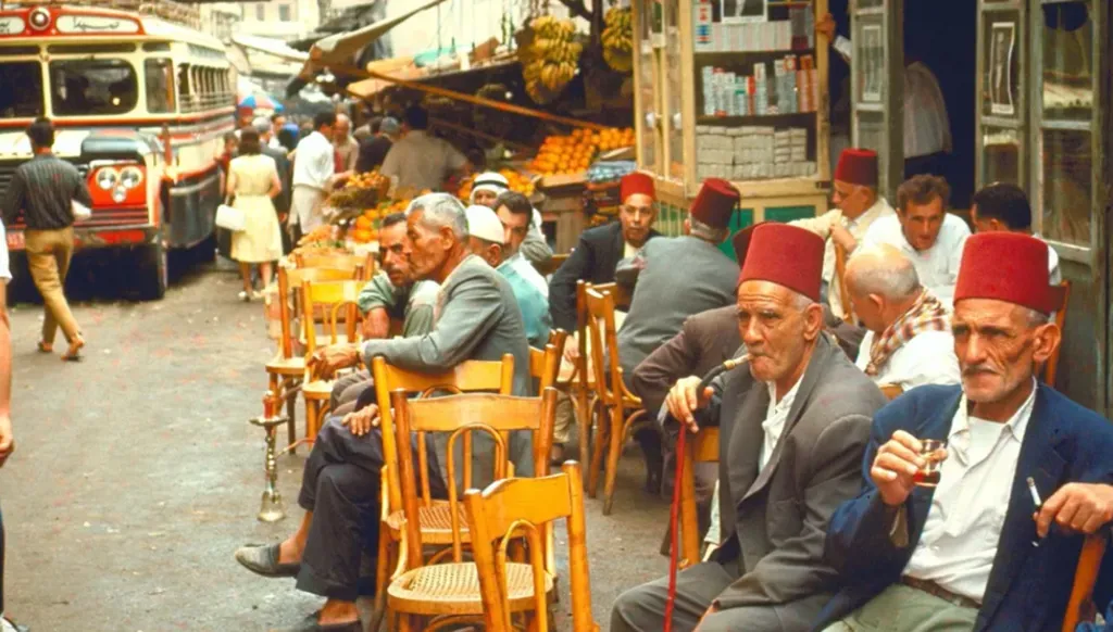 The café as a theater of politics and identity in 1950s and 1970s Beirut