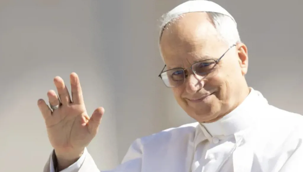 "خيانة مدمرة"... البابا لاوون ينتقد توظيف القادة للدين لتبرير العنف والنزعة القومية