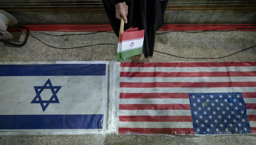 إسرائيل تحذّر واشنطن من سيناريو إيراني خطر... مناورات أم تمهيد لهجوم؟