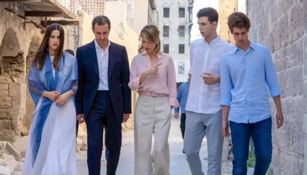 "نيويورك تايمز" ترصد حياة عائلة الأسد في موسكو... يخوت ومطاعم فاخرة ومصير مجهول للمساعدين