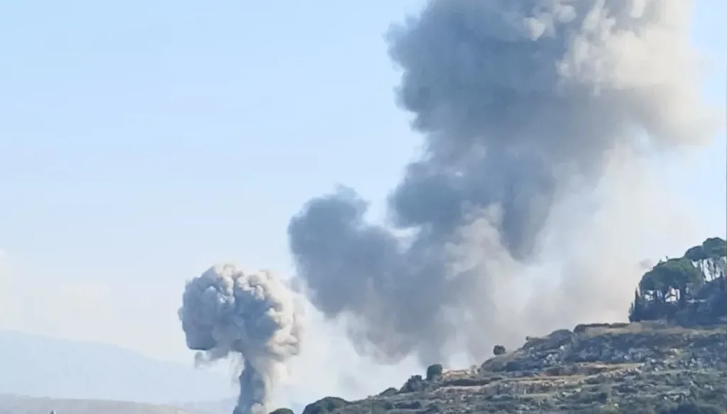 Video: Israeli airstrikes on southern Lebanon; army claims Hezbollah sites hit