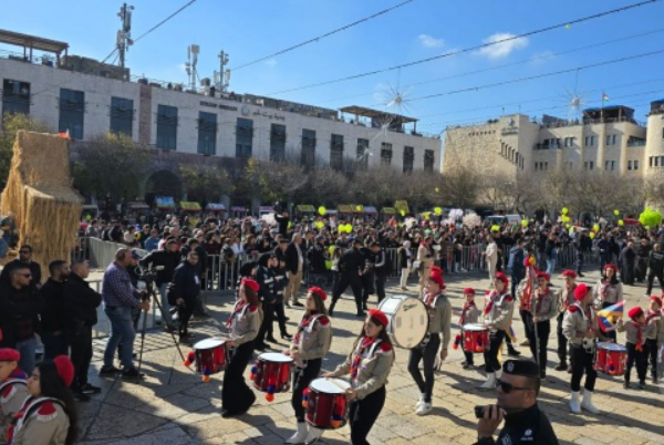 بيت لحم تحتفل بعيد الميلاد (مواقع).