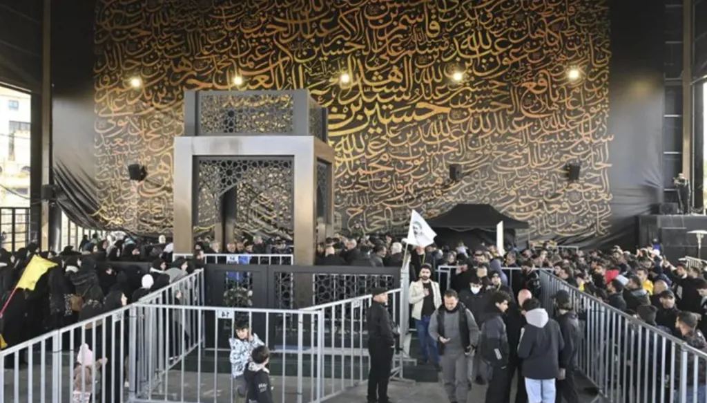 Israeli settler reportedly visits Nasrallah’s tomb in Beirut under guide supervision