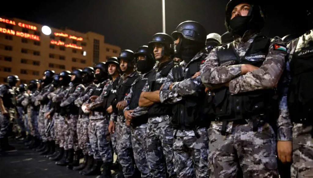 الأردن... إحباط محاولة تهريب 138 ألف حبّة مخدرة