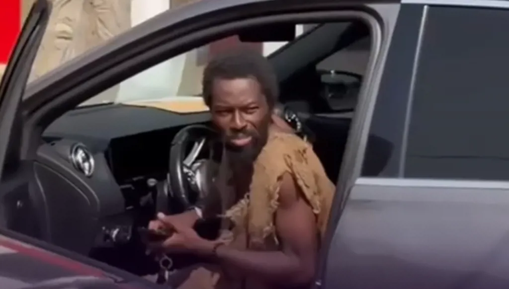 بعد "نبوءته" بالطوفان… الغاني إيبو نوح يظهر بمرسيدس آي كلاس