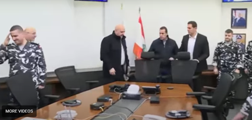 الرئيس عون في غرفة عمليات قوى الامن الداخلي