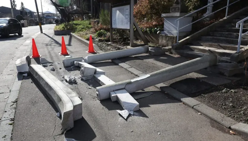 زلزال بقوة 6.2 درجات يهزّ غرب اليابان