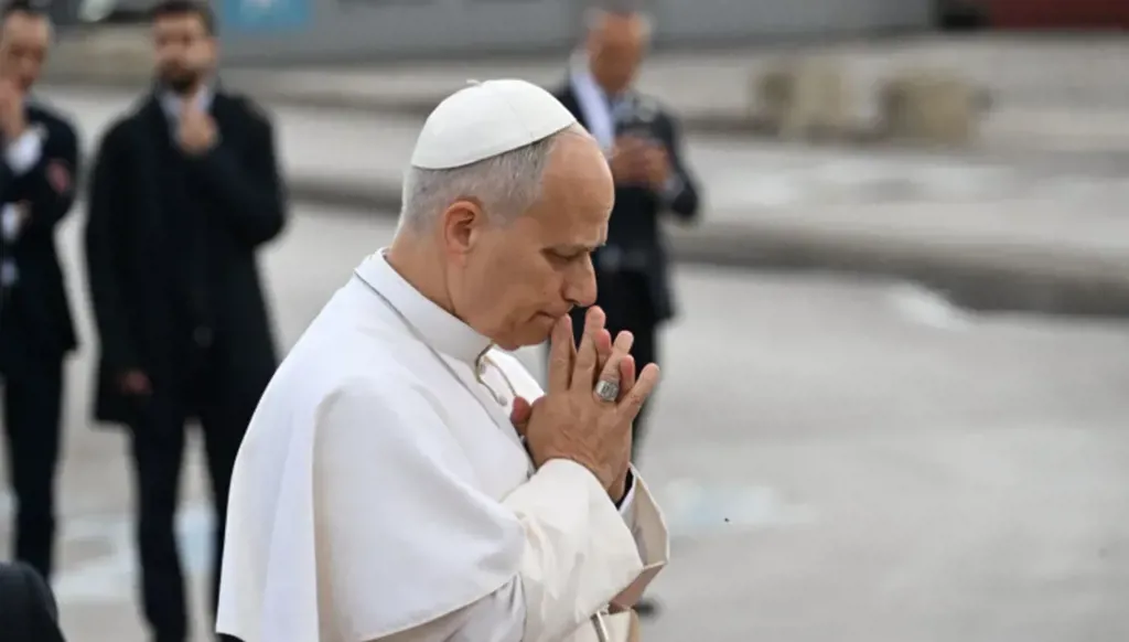 البابا لاوون الرابع عشر: السلام في أوكرانيا لا يمكن تأجيله