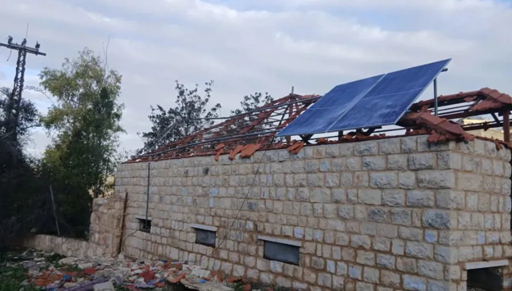 Israeli strikes wound civilian, hit multiple sites in southern Lebanon