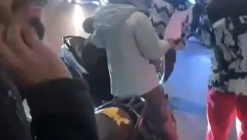 دعوات للتحرّك في الشارع وقطع طرقات بيروت احتجاجاً على القصف الإسرائيلي جنوباً