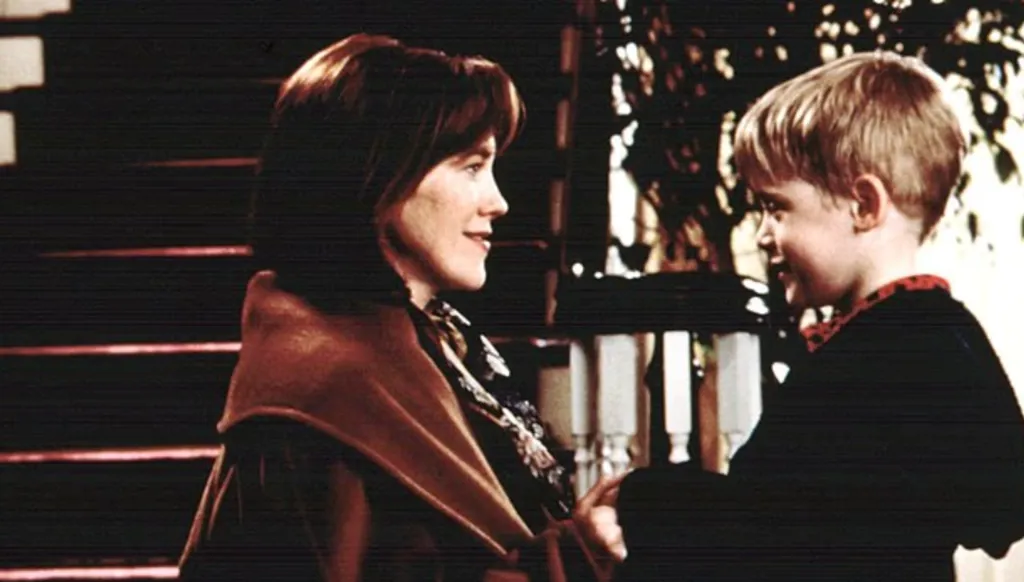 وفاة بطلة "هوم ألون" النجمة الكندية كاثرين أوهارا عن عمر يناهز 70 عاماً