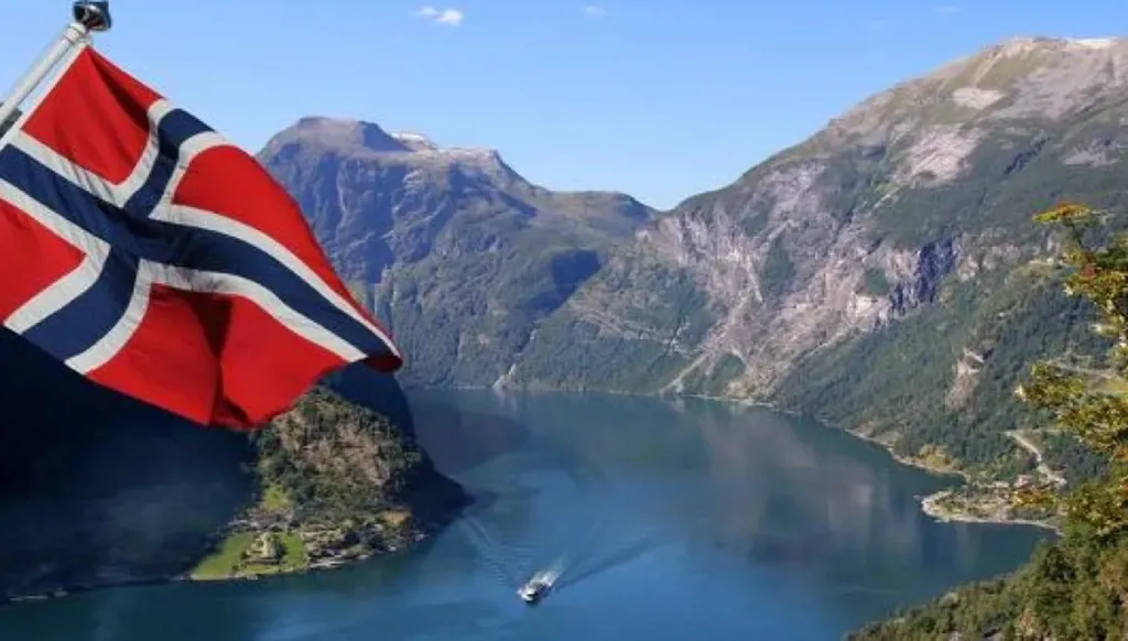 النروج: روسيا والصين تسعيان لتعزيز وجودهما في أرخبيل سفالبارد القطبي