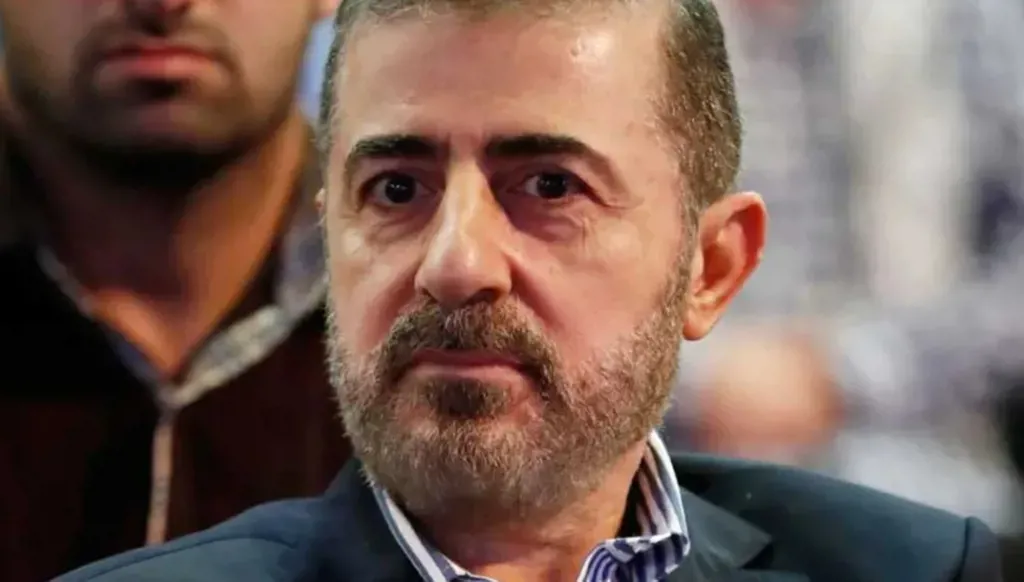 Des sources à Reuters: Le Hezbollah accepte la démission du chef de l'unité de liaison et de coordination du parti Wafiq Safa