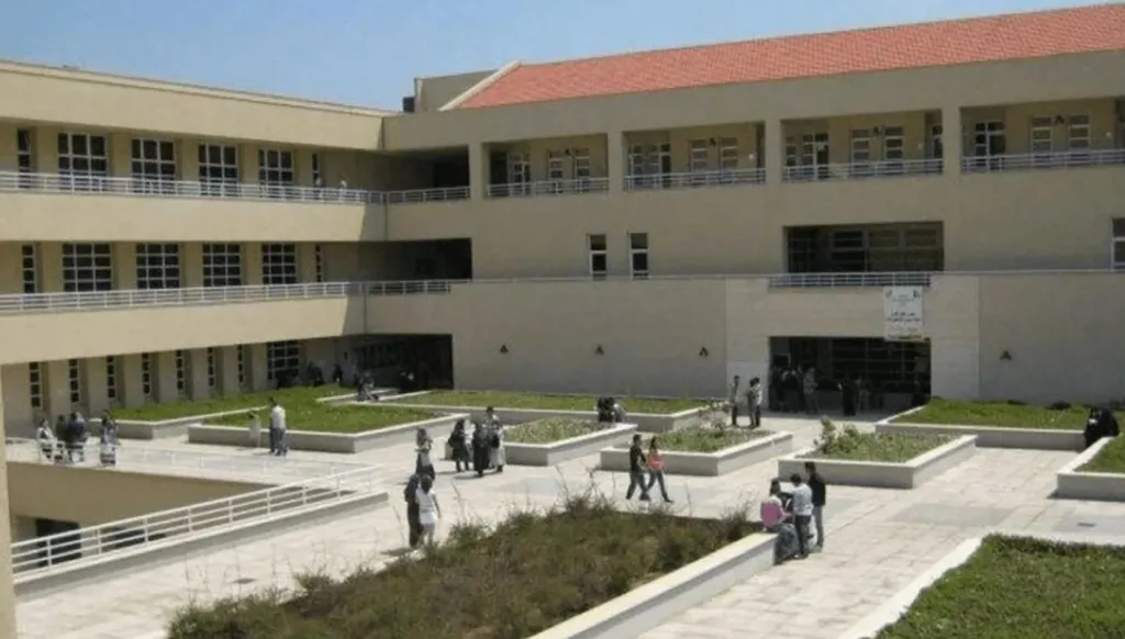 1690 أستاذاً قرّرت الحكومة تفرّغهم في الجامعة اللبنانية على 4 دفعات! هل "اخترعت" لهم موادّ "للتوازن الطائفي" أم "للنهوض التعليمي"؟