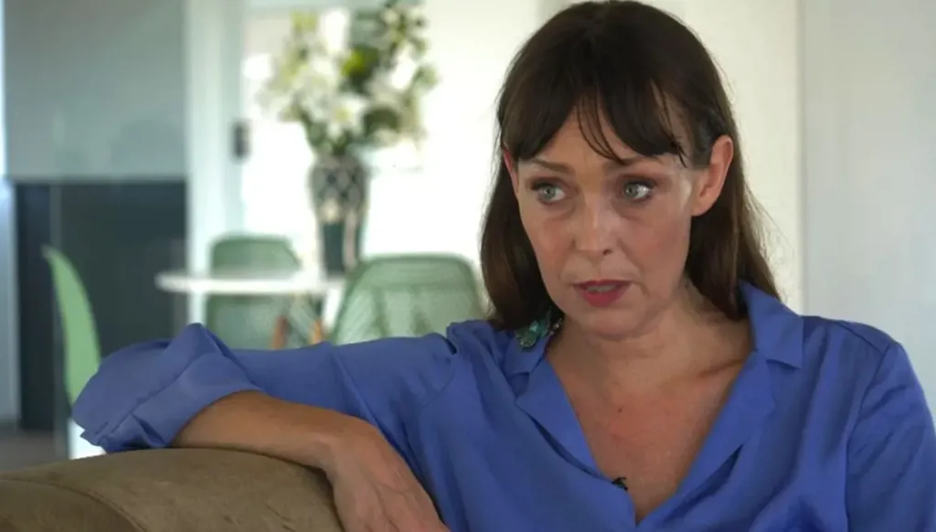 ناجية من إبستين: ظننت أنني سأموت على متن طائرته الخاصة