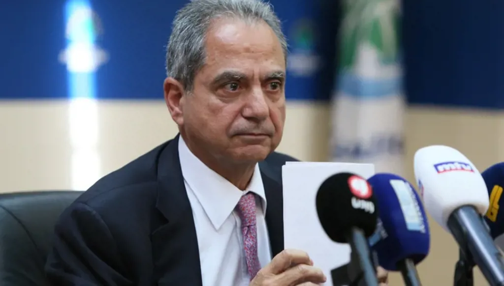 الصدي يردّ على "التيار الوطني": اعترضتُ على رفع سعر البنزين والتزمتُ بقرار مجلس الوزراء