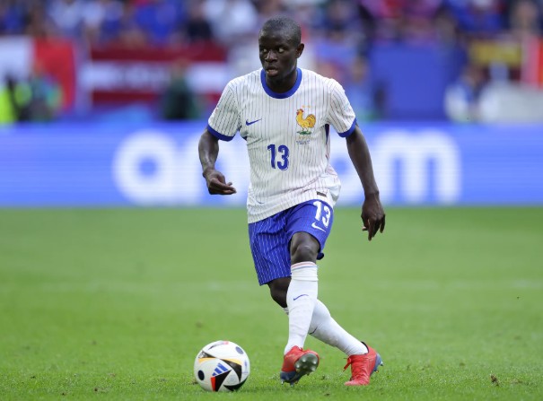 نغولو كانتي.