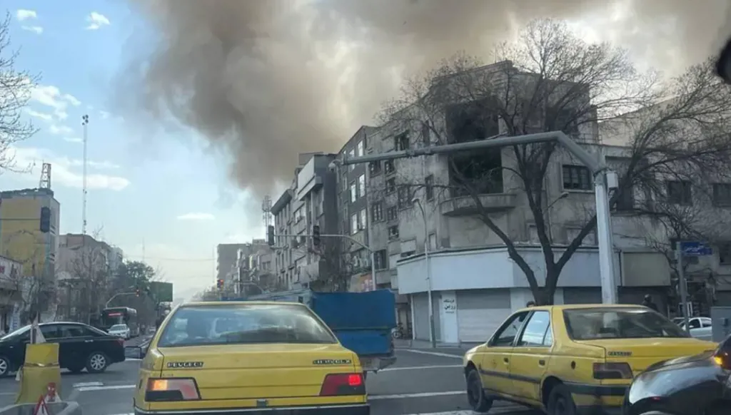 من "حرب الظل" إلى "درع يهودا"… مسار التصعيد بين إسرائيل وإيران وصولاً إلى الهجوم الاستباقي الأخير