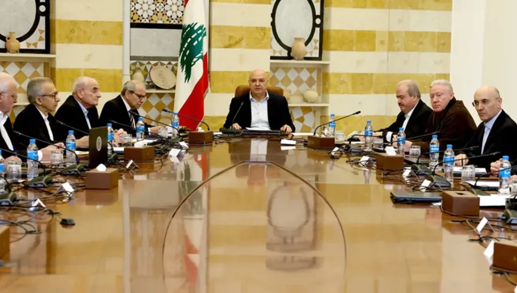 لبنان بعد خامنئي... "القطوع" حتى نهاية الحرب! الدولة مستنفرة وأول التداعيات إرجاء مؤتمر باريس