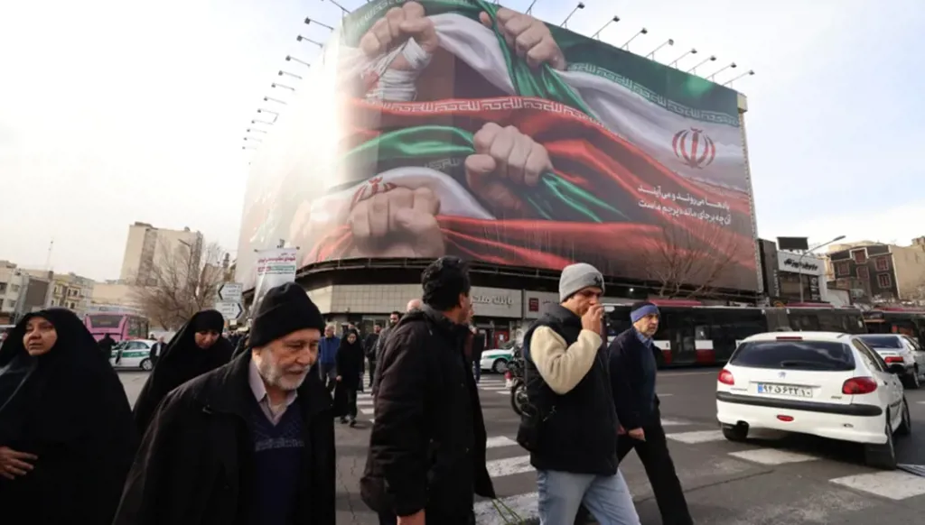 "إنذار بالإخلاء"... الحرس الثوري الإيراني ينذر سكان إسرائيل