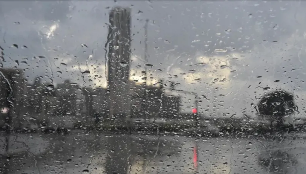 منخفض جوي سريع في لبنان... طقس متقلب وممطر وتحذير من الانزلاقات