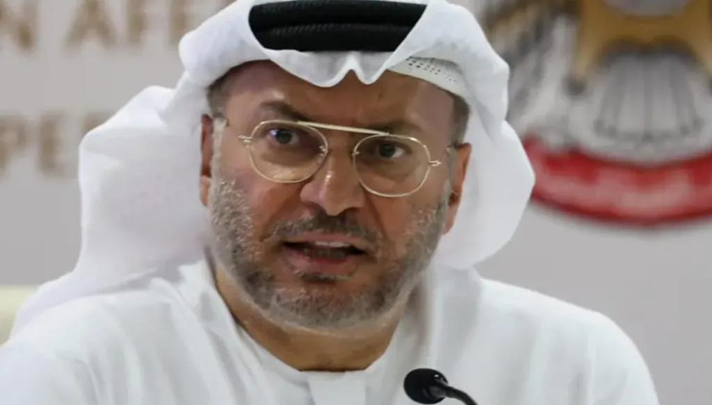 قرقاش ينعى شهيدي الوطن من القوات المسلحة الإماراتية