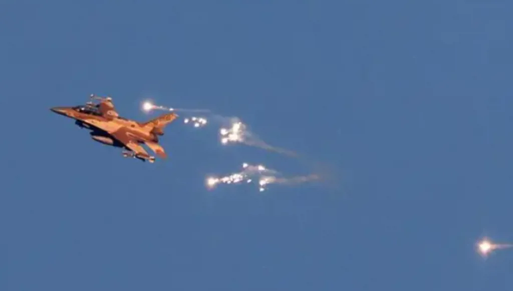 غارة على منزل في شعث أثناء الإفطار: أكثر من 15 شخصاً داخله