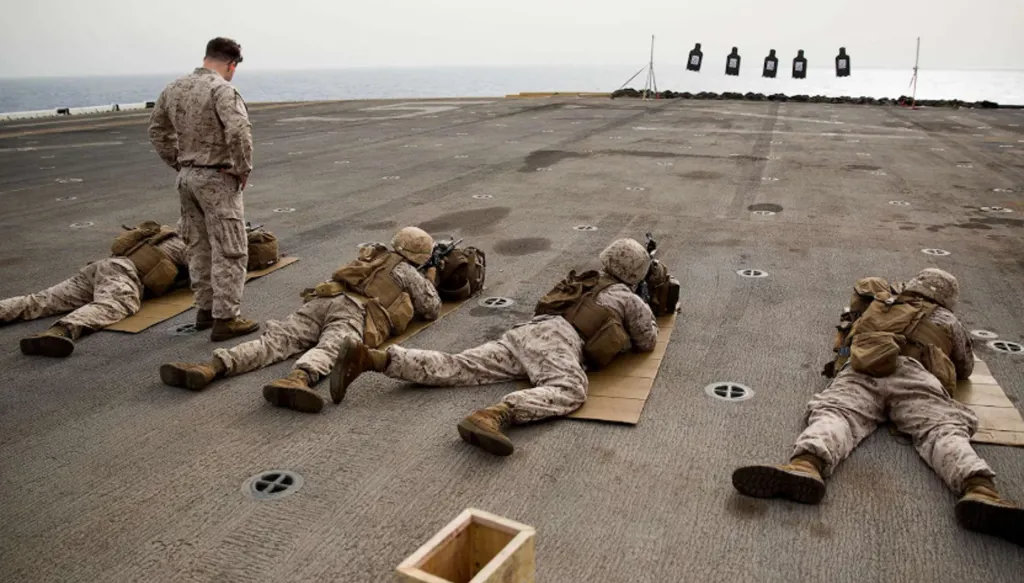 واشنطن تنشر عناصر مارينز إضافيين في الشرق الأوسط