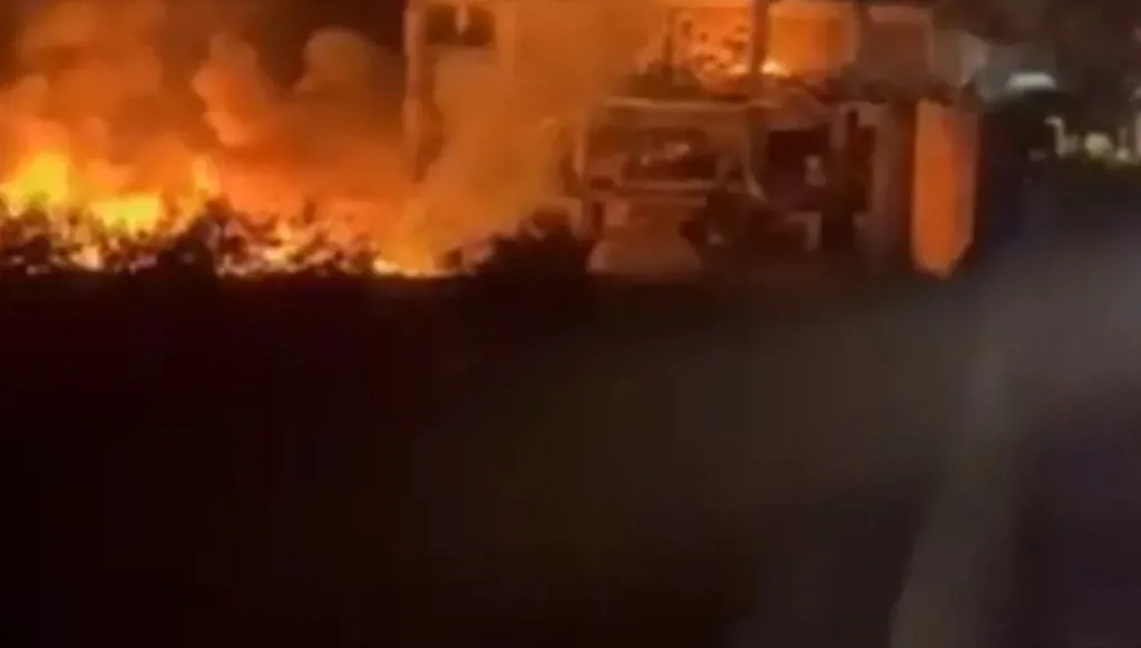 بعد مجزرة برج قلاوية... إسرائيل تدّعي أن حزب الله يستخدم المرافق الطبية لأغراض عسكرية وتوجّه تحذيراً