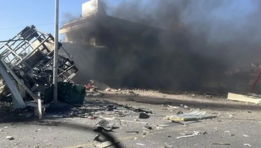 بعد استهداف محطات الوقود جنوب لبنان... الجيش الإسرائيلي يزعم: شركات تموّل حزب الله