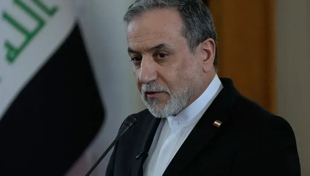 عراقجي لمبعوث كوريا الجنوبية: مسؤولية تبعات الحرب تقع على "المعتدين"