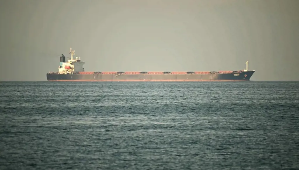 شركة تايلاندية: العثور على رفات بشري في سفينة تعرضت لهجوم في هرمز