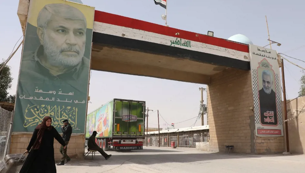 عودة حركة المسافرين بشكل طبيعي في منفذ الشلامجة