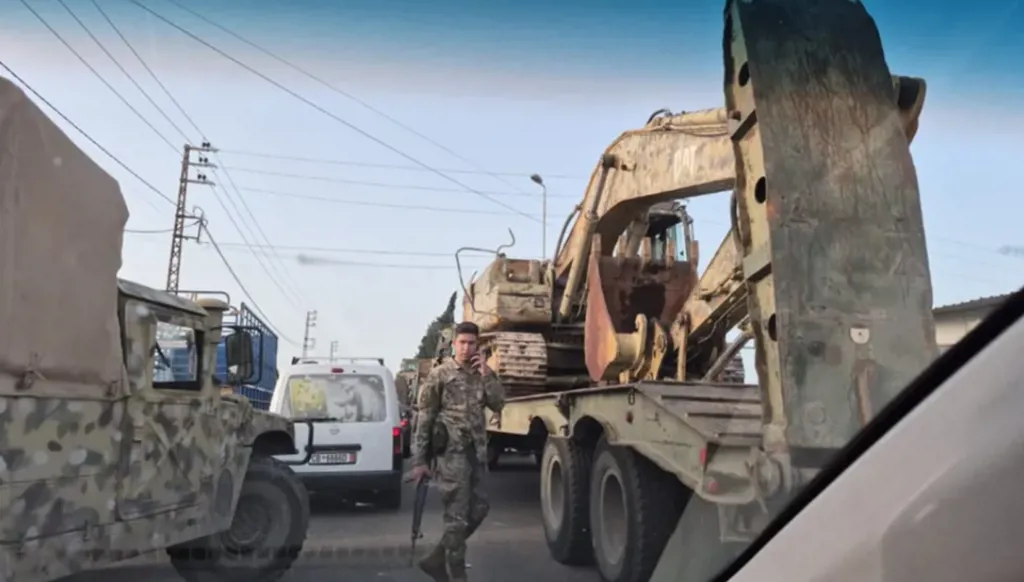 عبّارات وجسور موقتة... هكذا أسهم الجيش في عودة الأهالي إلى جنوب الليطاني