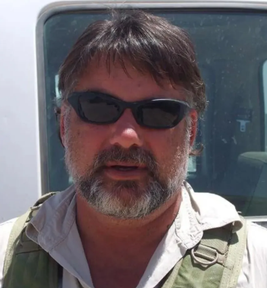 الناشط الجنوب أفريقي شويمان فان