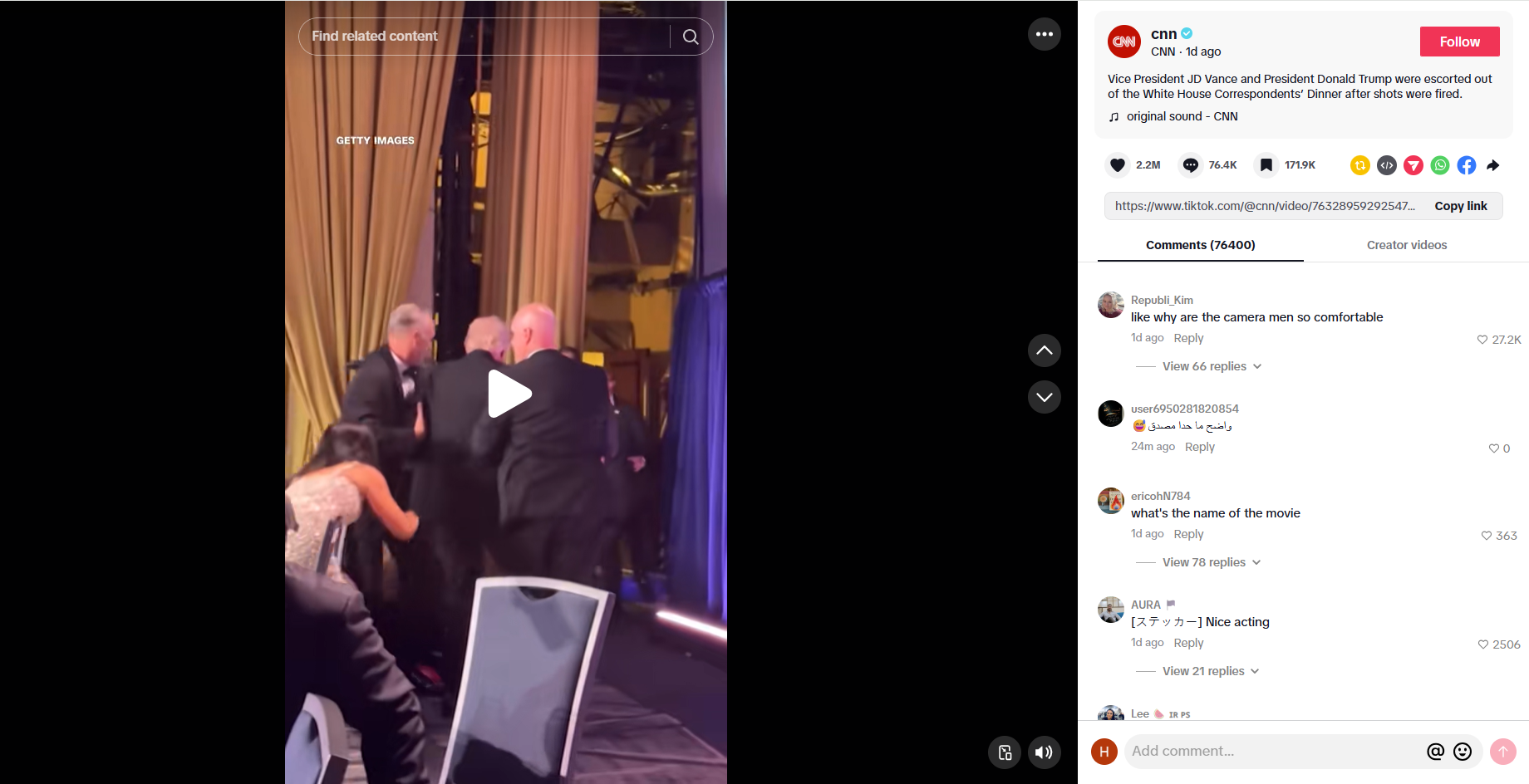 لقطة من فيديو نشرته قناة سي ان ان في 26 نيسان 2026، نقلا عن وكالة غيتي ايماجيز، وتظهر لحظة اخراج ترامب من القاعة 