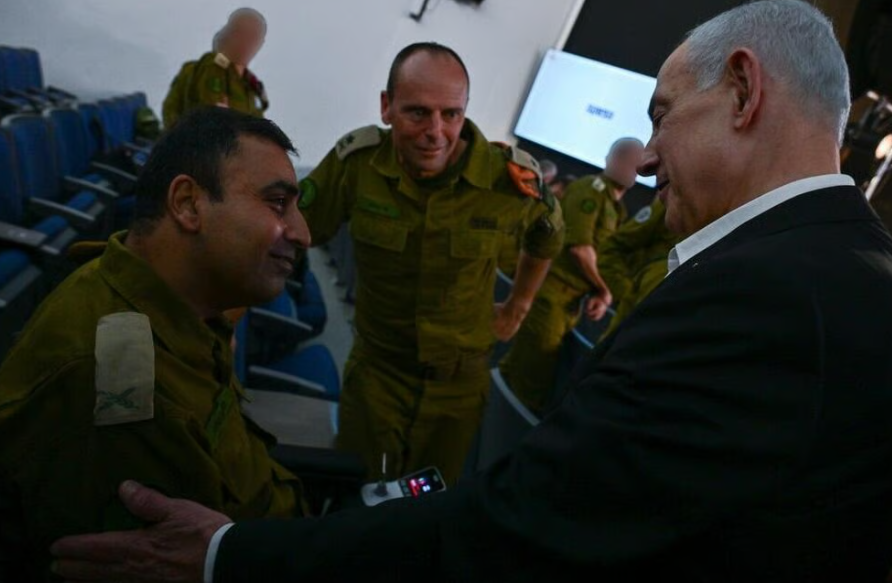 نتنياهو خلال جولته 