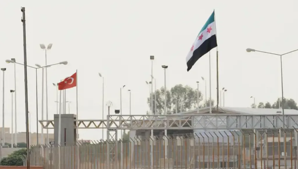 بعد إغلاقه 12 عاماً... إعادة فتح معبر حدودي بين تركيا وسوريا