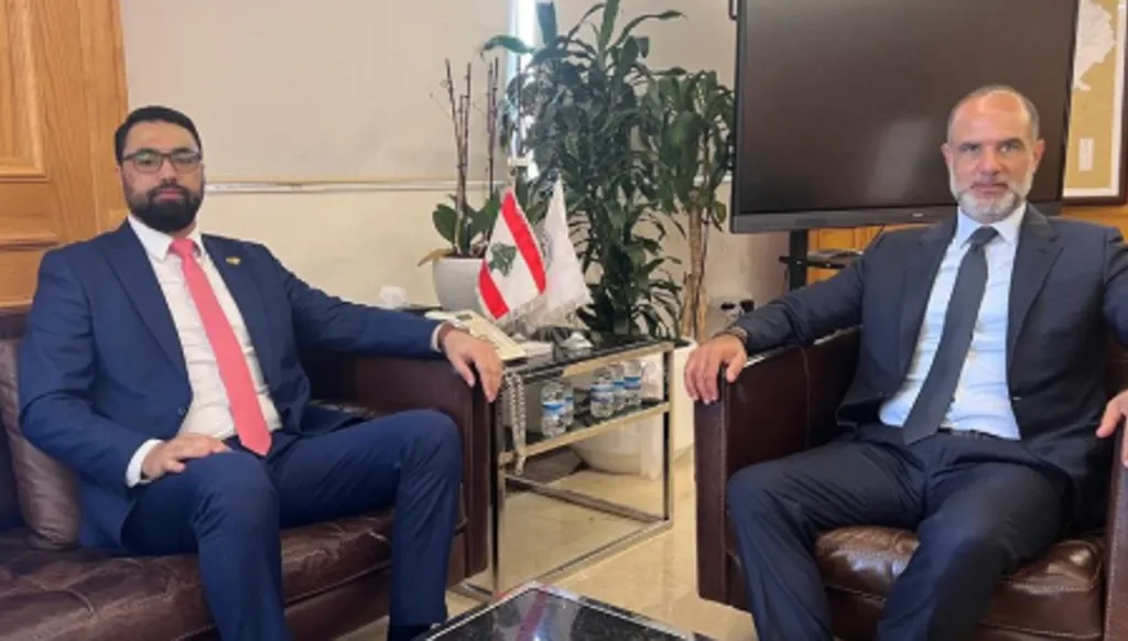 لبنان وسوريا يبحثان تعزيز التعاون في النقل البري والبحري