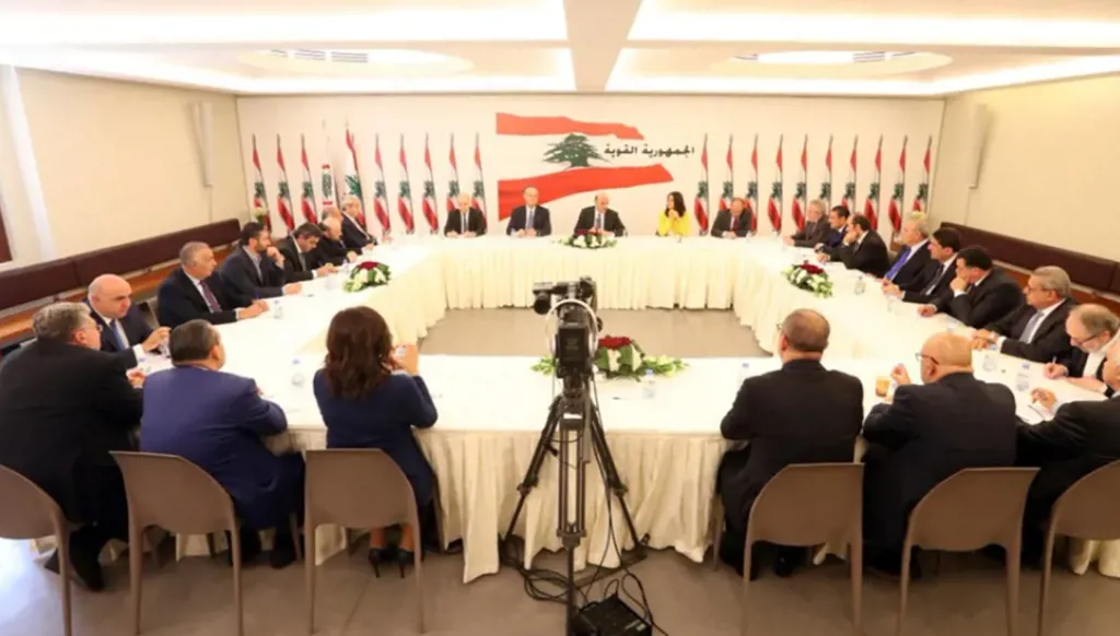 "الجمهورية القوية": لا لربط لبنان بالمحور الإيراني... والدولة وحدها تحتكر السلاح