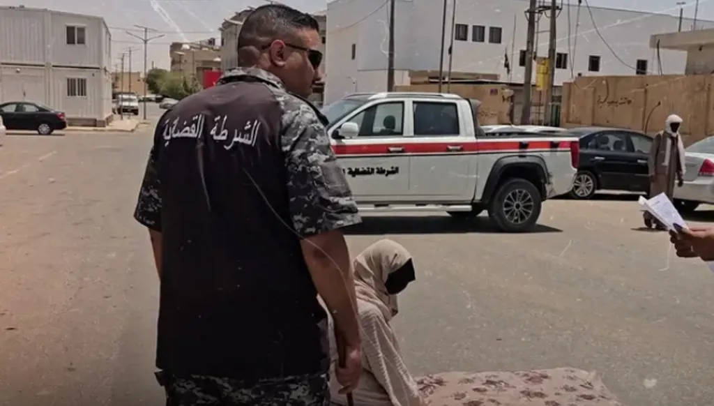تحقيقات في ليبيا بعد تنفيذ حكم جلد امرأة علناً في قضية زنا وتصوير الواقعة