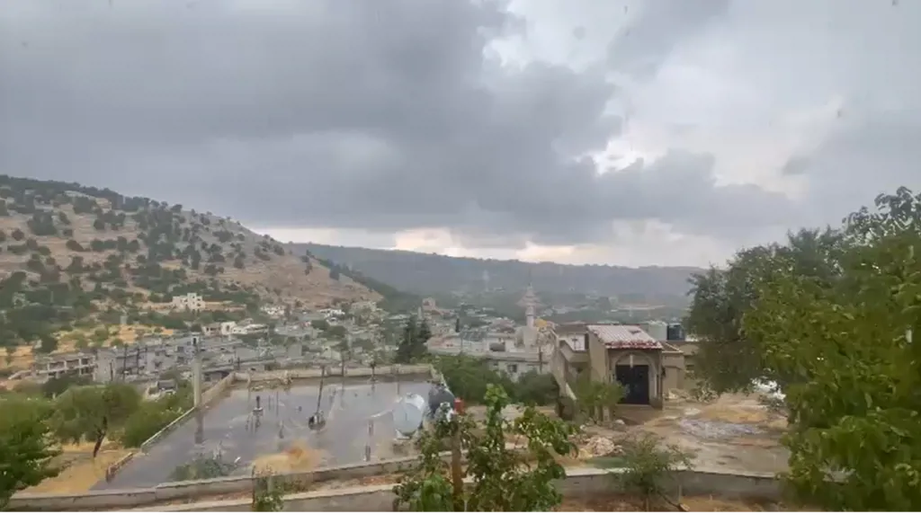 بالفيديو- لبنان على موعد مع طقس استثنائي... أمطار طوفانية وبَرَد عملاق