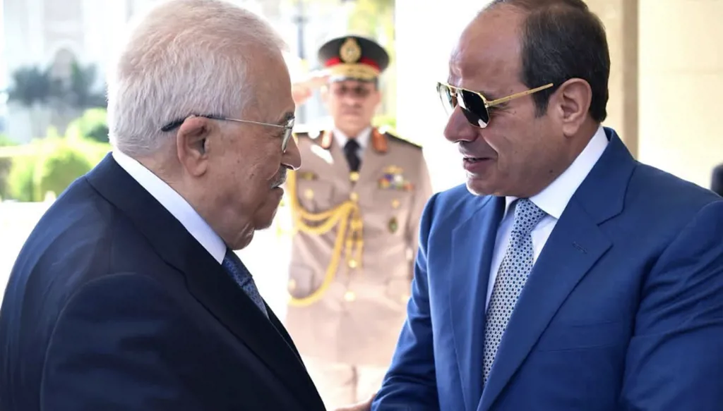 بالصور... السيسي يبحث مع عباس الأوضاع في الأراضي الفلسطينية
