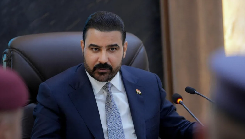 رئيس وزراء العراق: اكتمال توحيد تشكيلات البيشمركة تحت مظلة الوزارة يعزز الأمن الوطني